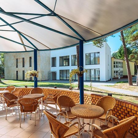 Hotel Ow Posejdon Dźwirzyno Esterno foto