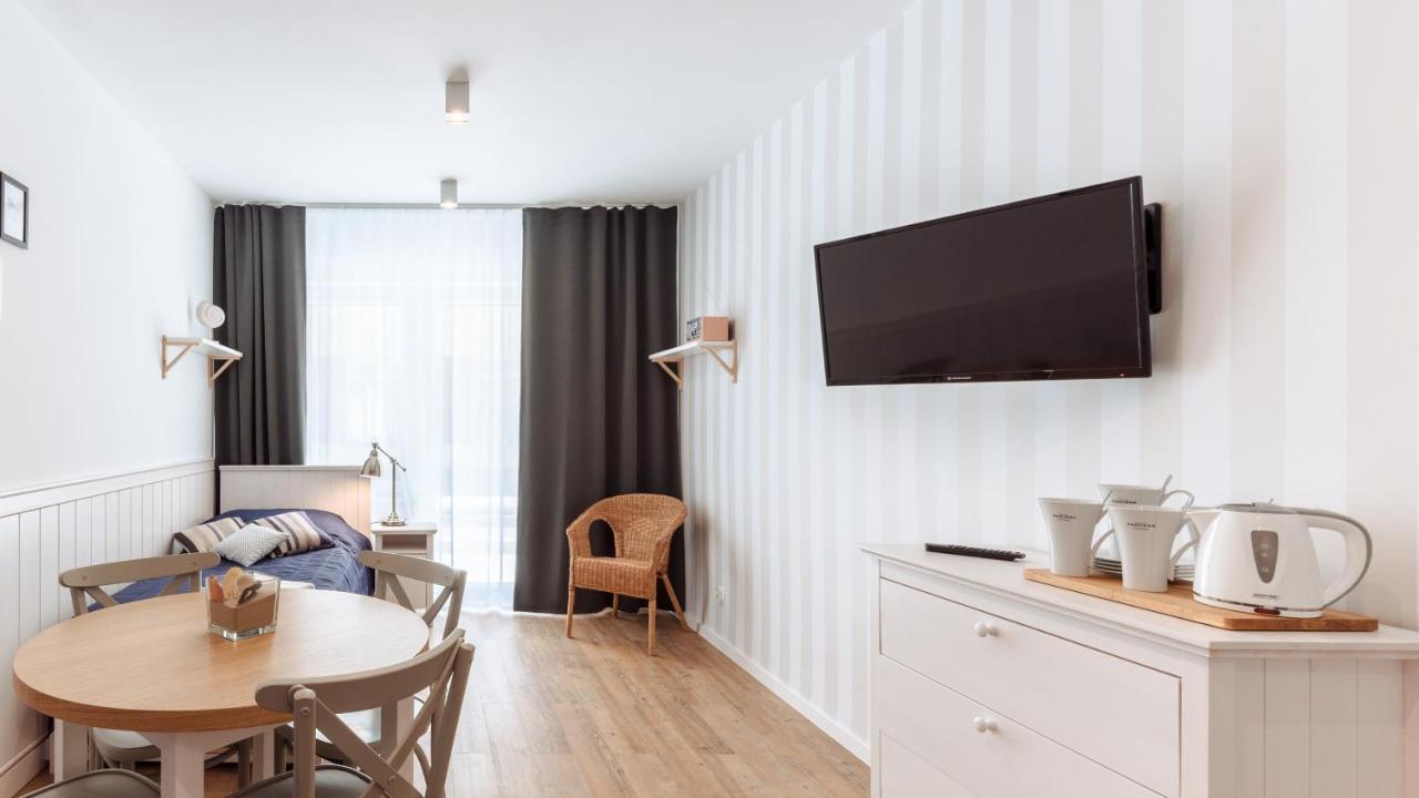 Hotel Ow Posejdon Dźwirzyno Esterno foto