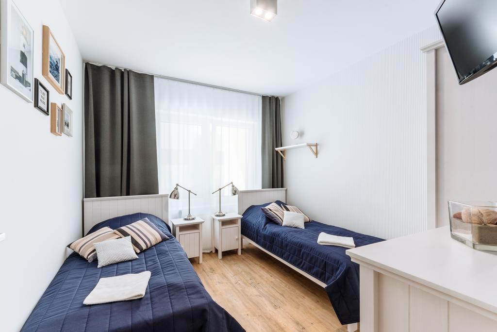 Hotel Ow Posejdon Dźwirzyno Esterno foto